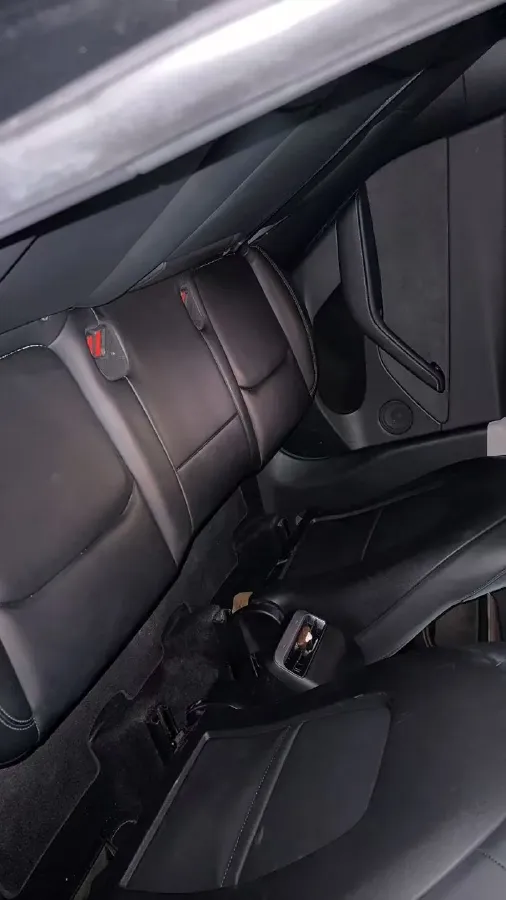 2022 Tesla Model Y BEV 60KWH,autocango,china used car exporter,china ev exporter,chinese used car exporter,chinese used ev exporter