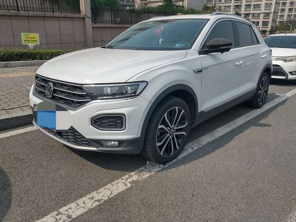 2021 Volkswagen T-Roc 1.4T 150HP L4 7DCT,autocango,china used car exporter,china ev exporter,chinese used car exporter,chinese used ev exporter