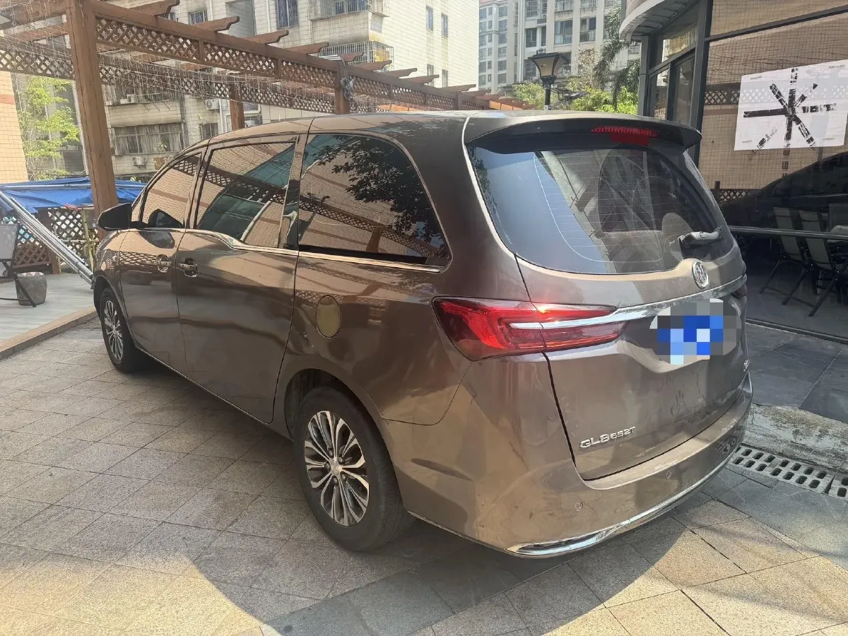 2021 Buick GL8 2.0T 237HP L4 9AT,autocango,china used car exporter,china ev exporter,chinese used car exporter,chinese used ev exporter