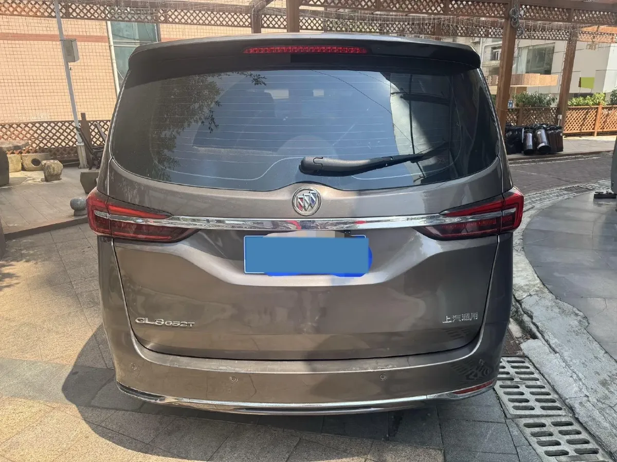 2021 Buick GL8 2.0T 237HP L4 9AT,autocango,china used car exporter,china ev exporter,chinese used car exporter,chinese used ev exporter