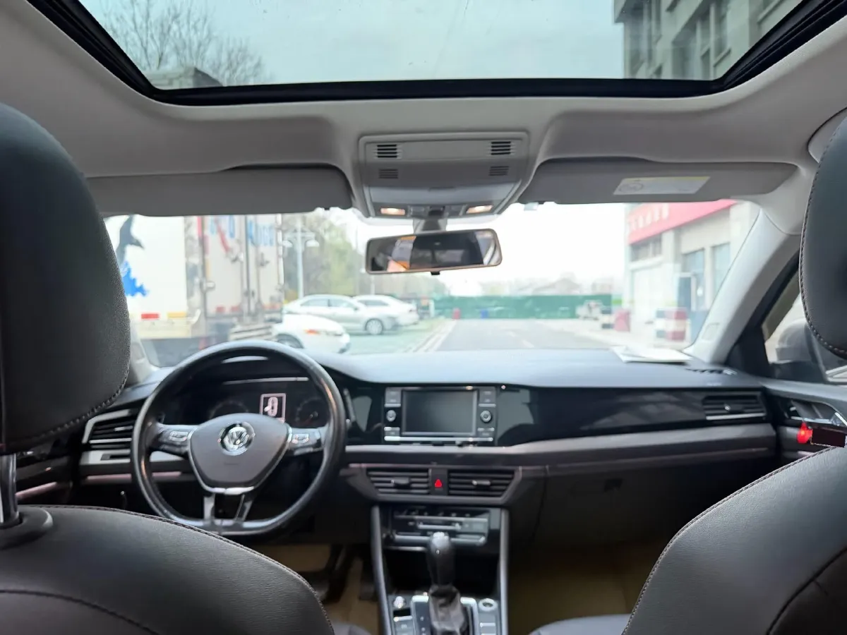 2020 Volkswagen Bora 1.5L 113HP L4 6AT,autocango,china used car exporter,china ev exporter,chinese used car exporter,chinese used ev exporter