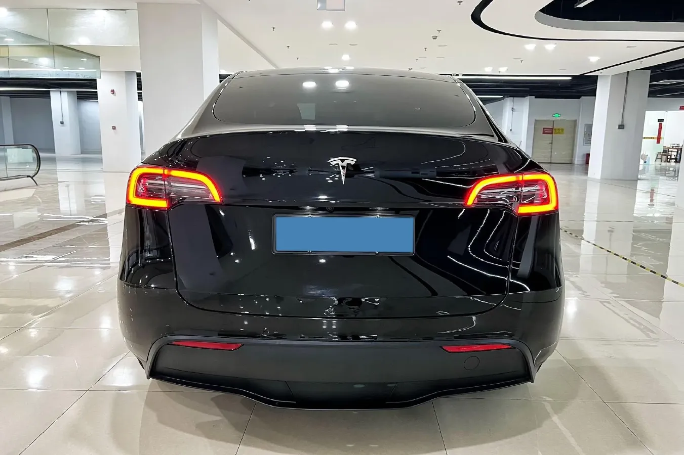 2021 Tesla Model Y BEV 60KWH,autocango,china used car exporter,china ev exporter,chinese used car exporter,chinese used ev exporter