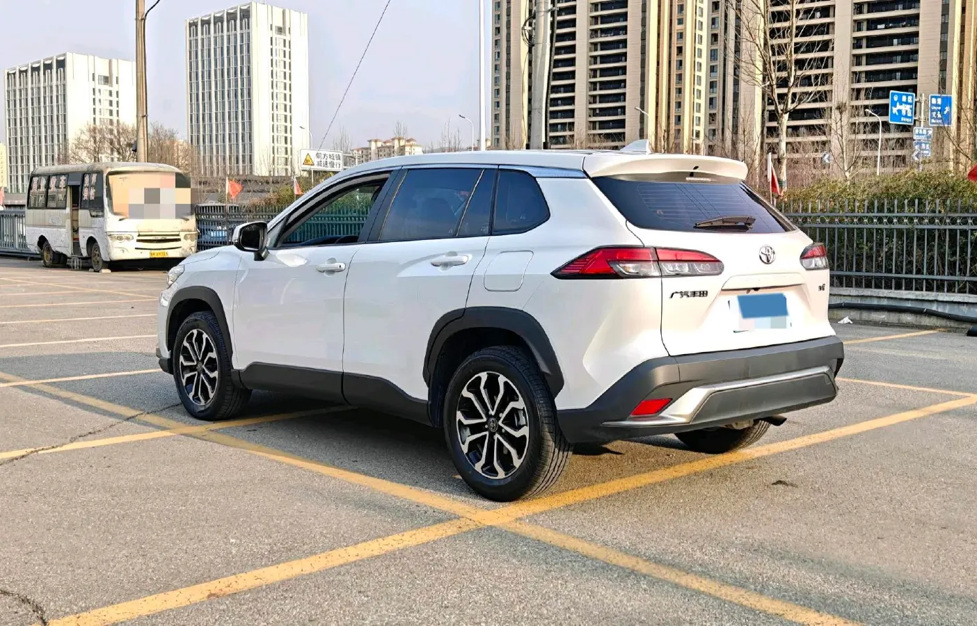 2024 Toyota Frontlander 2.0L 171HP L4 CVT,autocango,china used car exporter,china ev exporter,chinese used car exporter,chinese used ev exporter