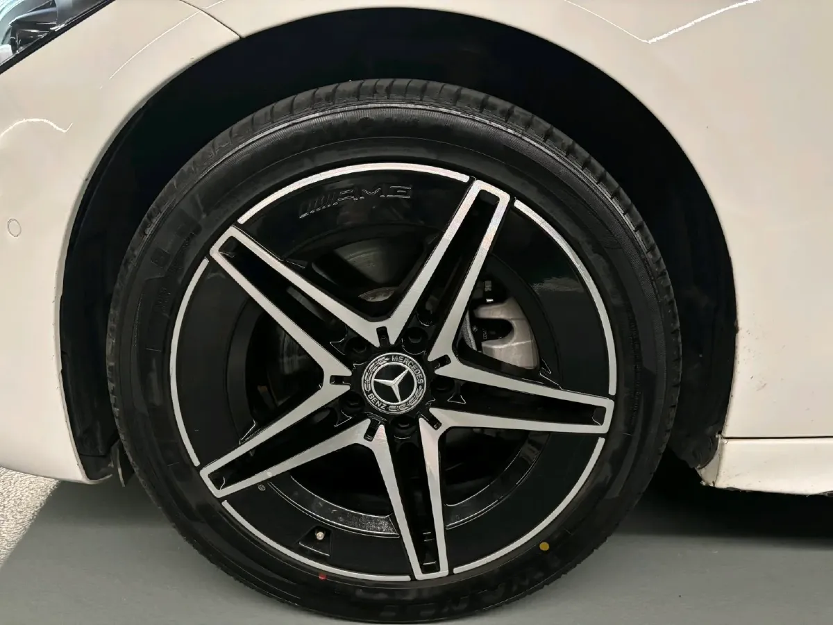 2023 Mercedes-Benz C Class 1.5T 204HP L4 9AT,autocango,china used car exporter,china ev exporter,chinese used car exporter,chinese used ev exporter