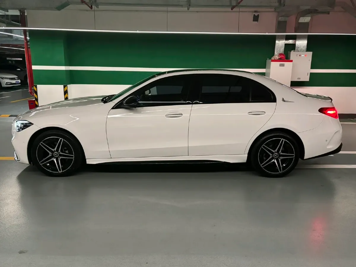 2023 Mercedes-Benz C Class 1.5T 204HP L4 9AT,autocango,china used car exporter,china ev exporter,chinese used car exporter,chinese used ev exporter
