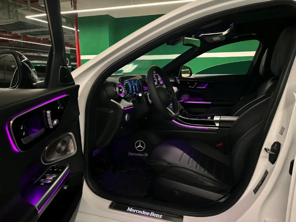 2023 Mercedes-Benz C Class 1.5T 204HP L4 9AT,autocango,china used car exporter,china ev exporter,chinese used car exporter,chinese used ev exporter