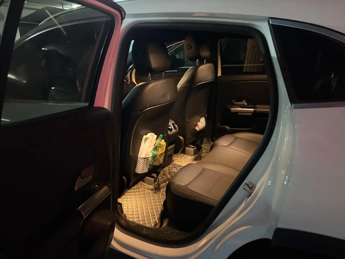 2023 Mercedes-Benz GLA Class 1.3T 163HP L4 7DCT,autocango,china used car exporter,china ev exporter,chinese used car exporter,chinese used ev exporter