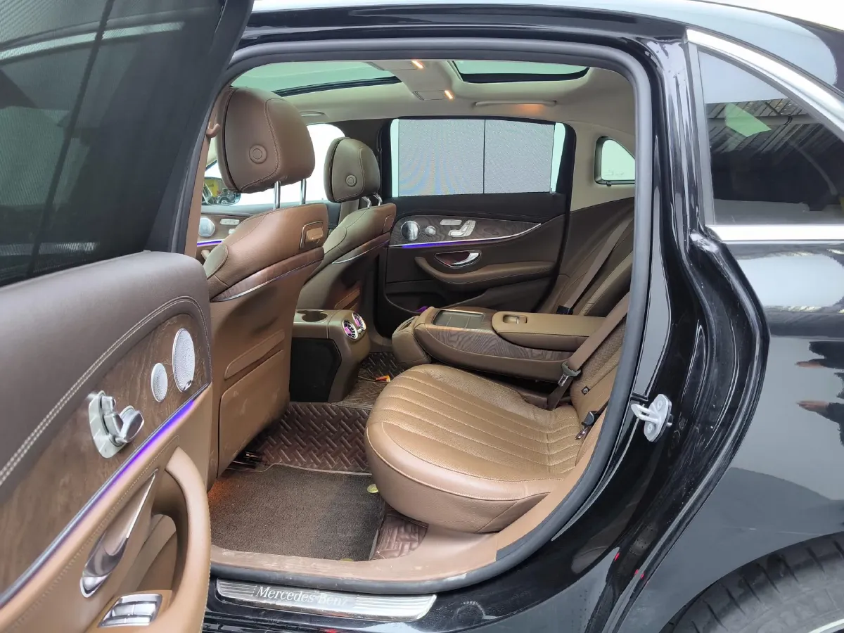 2020 Mercedes-Benz E Class 2.0T 258HP L4 9AT,autocango,china used car exporter,china ev exporter,chinese used car exporter,chinese used ev exporter