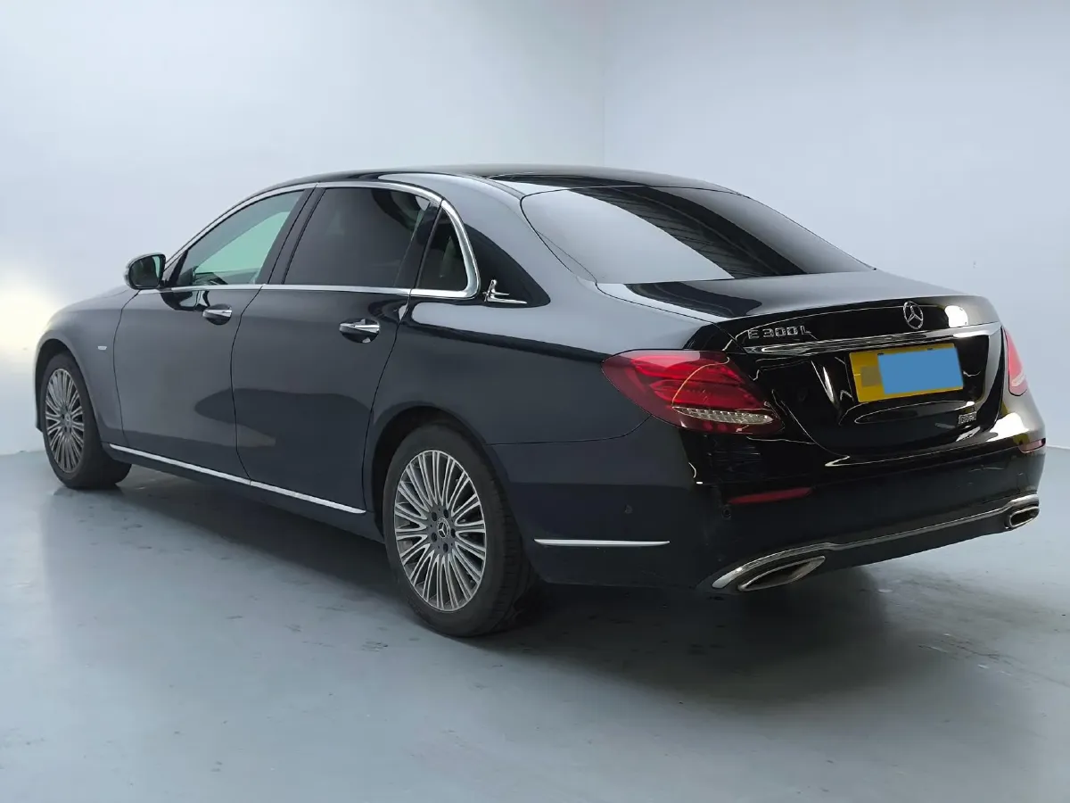 2020 Mercedes-Benz E Class 2.0T 258HP L4 9AT,autocango,china used car exporter,china ev exporter,chinese used car exporter,chinese used ev exporter