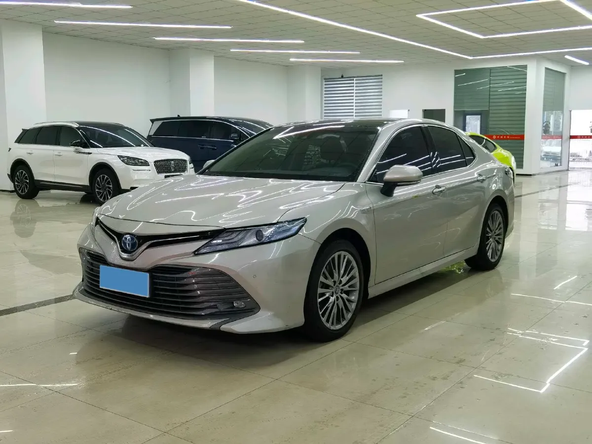 2019 Toyota Camry 2.5L 178HP L4 E-CVT Hybrid,autocango,china used car exporter,china ev exporter,chinese used car exporter,chinese used ev exporter
