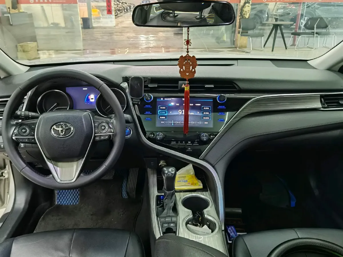2019 Toyota Camry 2.5L 178HP L4 E-CVT Hybrid,autocango,china used car exporter,china ev exporter,chinese used car exporter,chinese used ev exporter