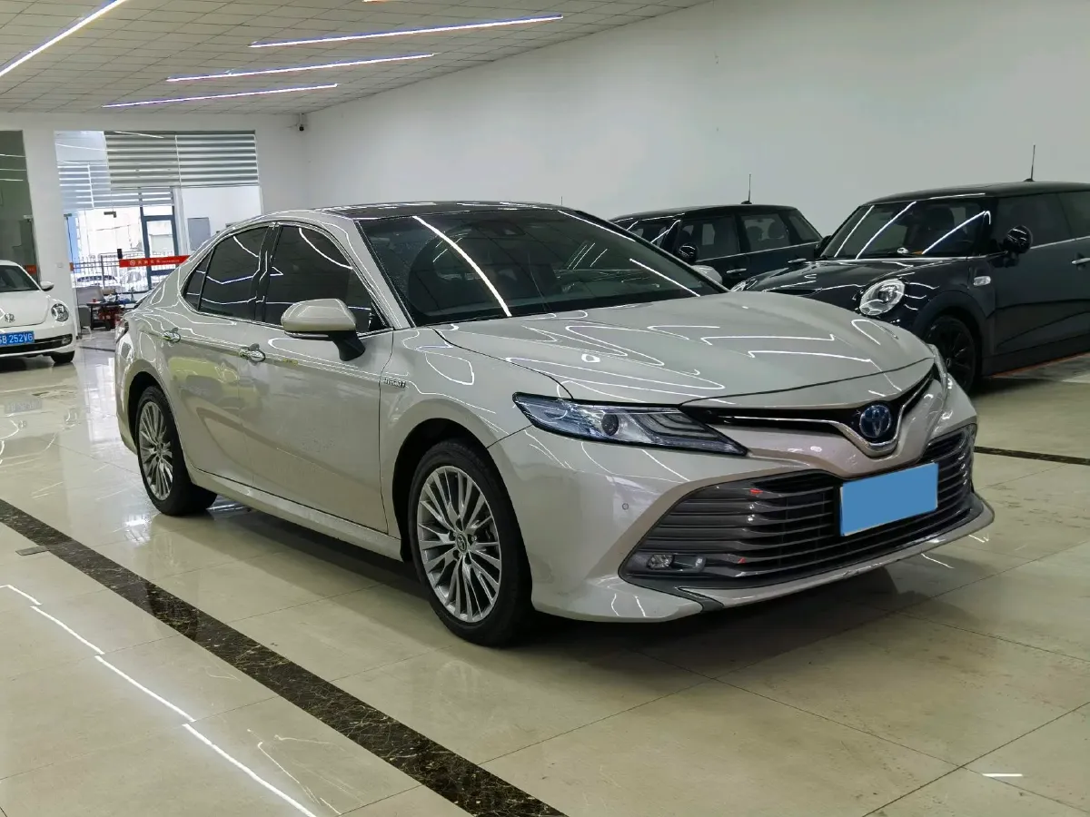 2019 Toyota Camry 2.5L 178HP L4 E-CVT Hybrid,autocango,china used car exporter,china ev exporter,chinese used car exporter,chinese used ev exporter