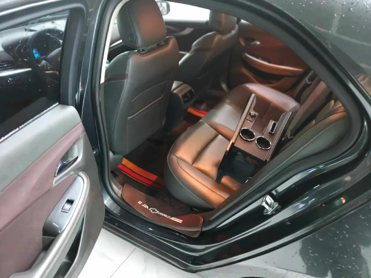 2018 Chevrolet Malibu 1.5T 170HP L4 6AT,autocango,china used car exporter,china ev exporter,chinese used car exporter,chinese used ev exporter