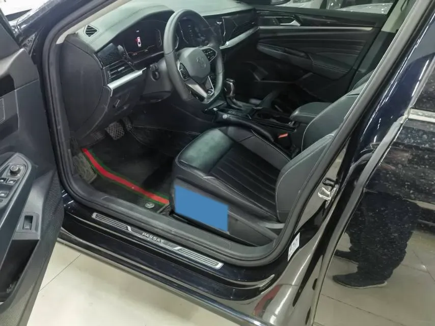 2023 Volkswagen Passat 2.0T 186HP L4 7DCT,autocango,china used car exporter,china ev exporter,chinese used car exporter,chinese used ev exporter