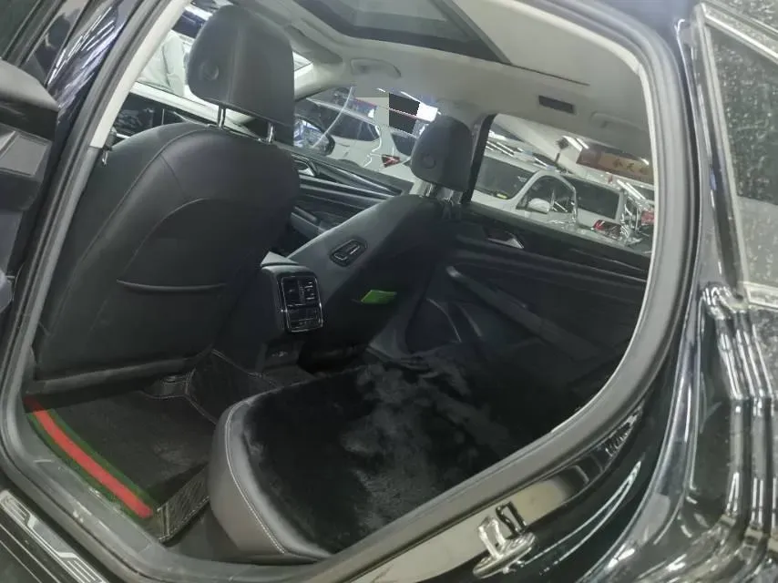 2023 Volkswagen Passat 2.0T 186HP L4 7DCT,autocango,china used car exporter,china ev exporter,chinese used car exporter,chinese used ev exporter