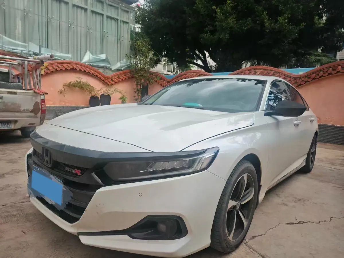 2022 Honda Accord 1.5T 194HP L4 CVT,autocango,china used car exporter,china ev exporter,chinese used car exporter,chinese used ev exporter