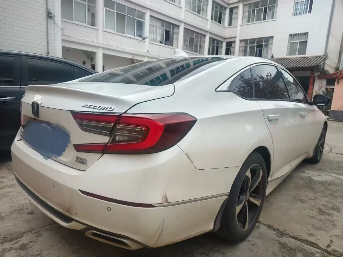 2022 Honda Accord 1.5T 194HP L4 CVT,autocango,china used car exporter,china ev exporter,chinese used car exporter,chinese used ev exporter