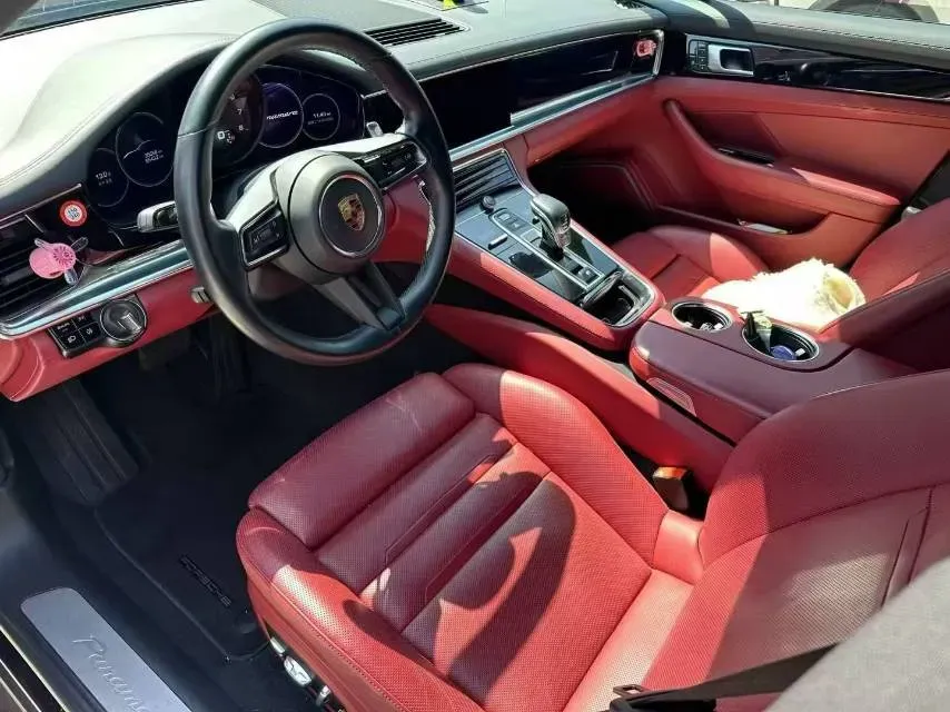 2021 Porsche Panamera 2.9T 330HP V6 8DCT,autocango,china used car exporter,china ev exporter,chinese used car exporter,chinese used ev exporter