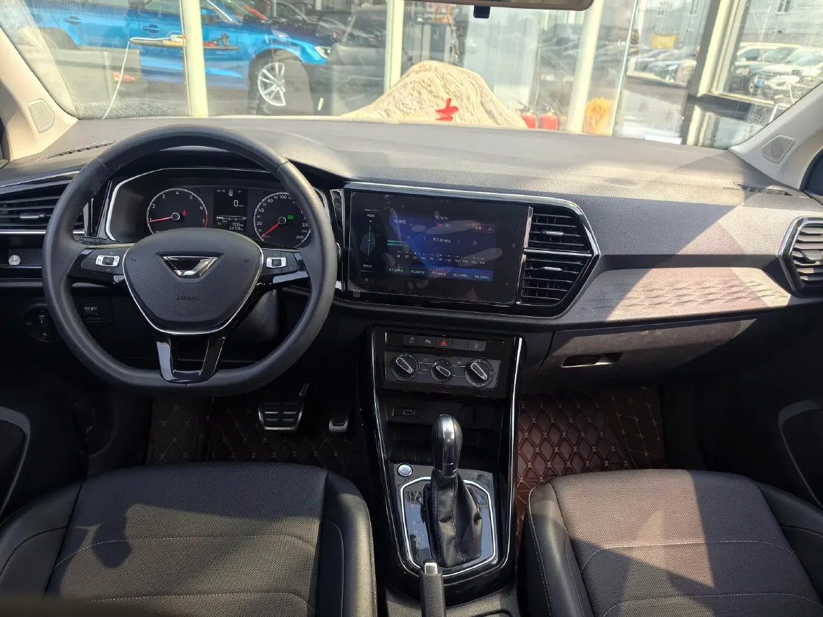 2022 Jetta VS5 1.4T 150HP L4 6AT,autocango,china used car exporter,china ev exporter,chinese used car exporter,chinese used ev exporter