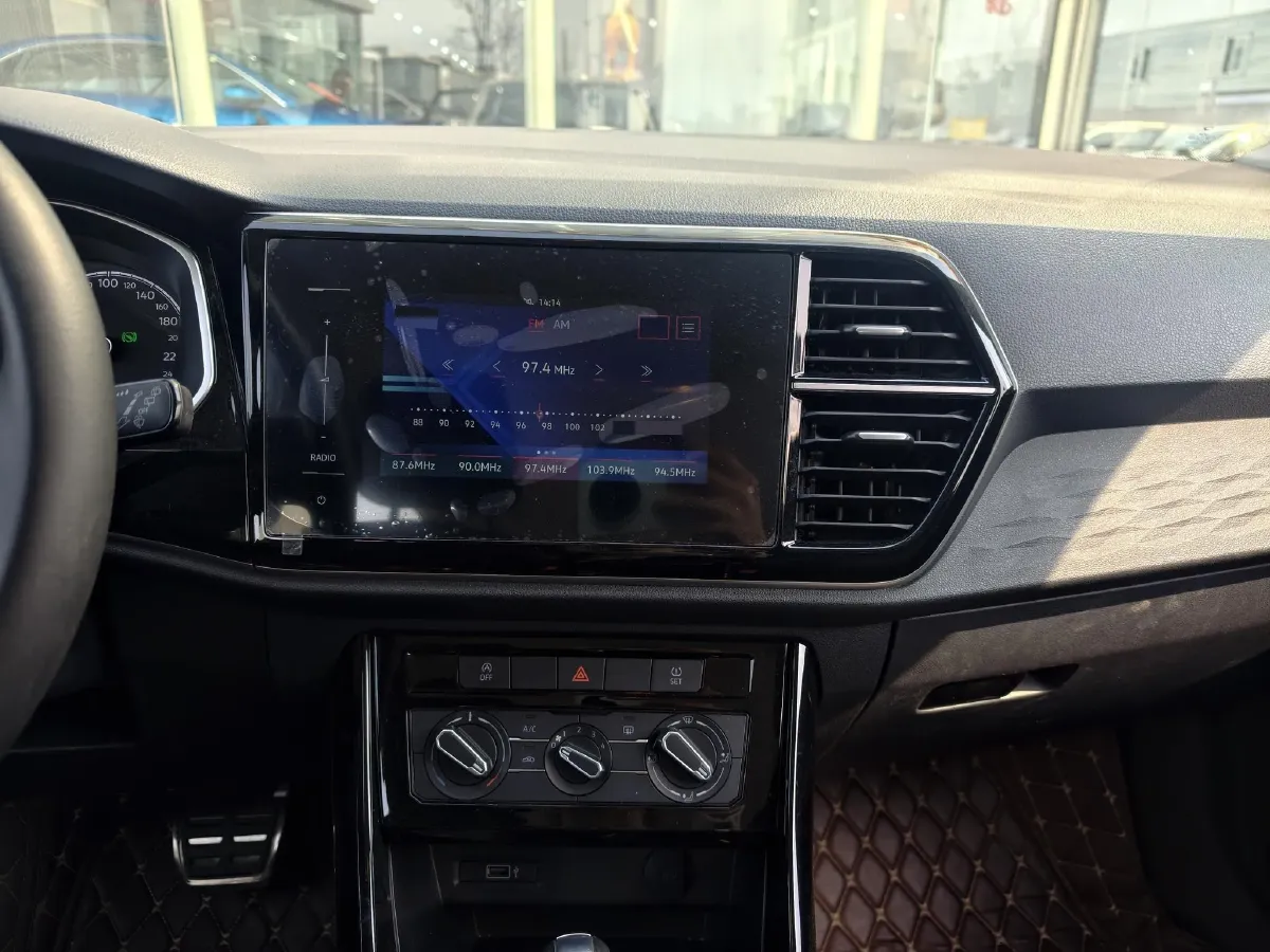 2022 Jetta VS5 1.4T 150HP L4 6AT,autocango,china used car exporter,china ev exporter,chinese used car exporter,chinese used ev exporter