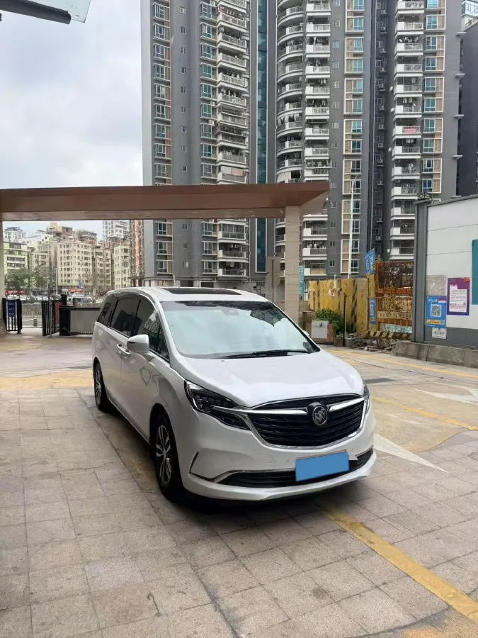 2021 Buick GL8 2.0T 237HP L4 9AT,autocango,china used car exporter,china ev exporter,chinese used car exporter,chinese used ev exporter