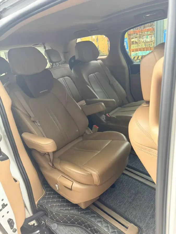 2021 Buick GL8 2.0T 237HP L4 9AT,autocango,china used car exporter,china ev exporter,chinese used car exporter,chinese used ev exporter