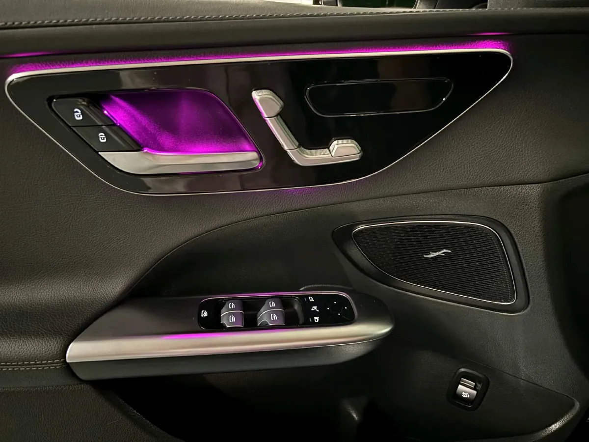 2024 Mercedes-Benz C Class 1.5T 170HP L4 9AT,autocango,china used car exporter,china ev exporter,chinese used car exporter,chinese used ev exporter