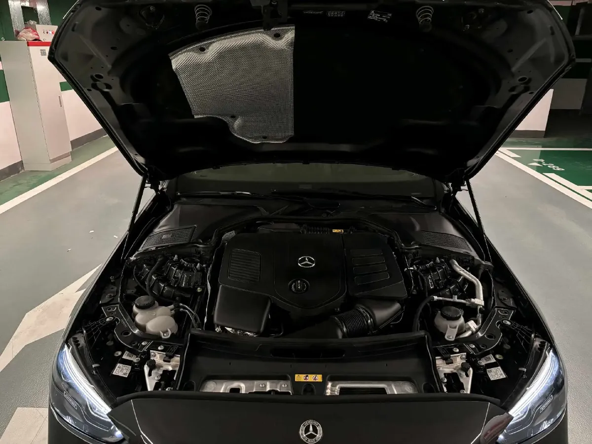 2024 Mercedes-Benz C Class 1.5T 170HP L4 9AT,autocango,china used car exporter,china ev exporter,chinese used car exporter,chinese used ev exporter