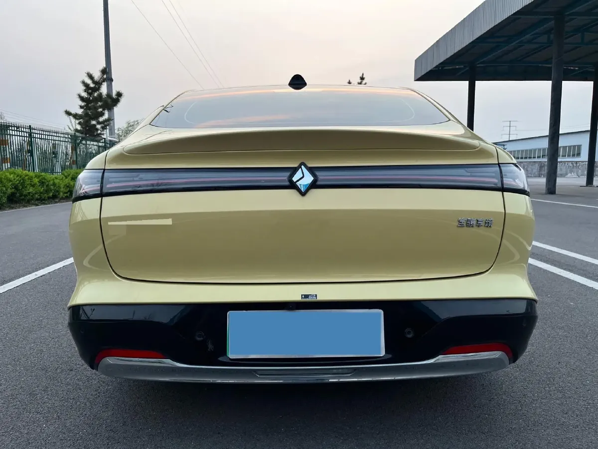 2025 BaoJun XiangJing BEV,autocango,china used car exporter,china ev exporter,chinese used car exporter,chinese used ev exporter