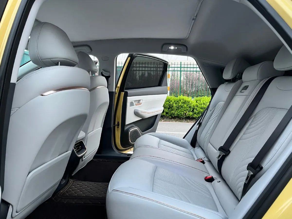 2025 BaoJun XiangJing BEV,autocango,china used car exporter,china ev exporter,chinese used car exporter,chinese used ev exporter