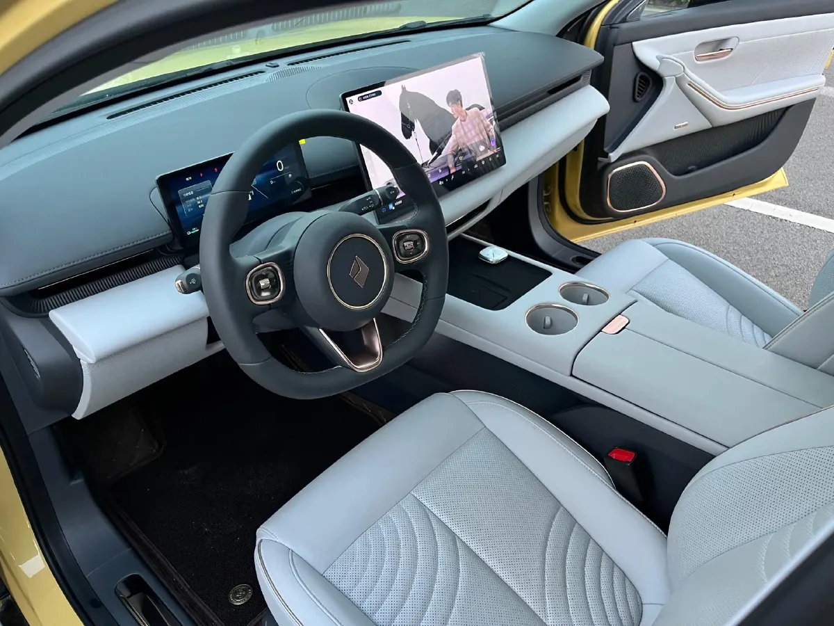 2025 BaoJun XiangJing BEV,autocango,china used car exporter,china ev exporter,chinese used car exporter,chinese used ev exporter