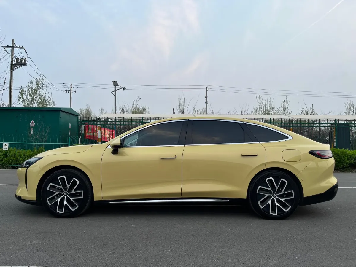 2025 BaoJun XiangJing BEV,autocango,china used car exporter,china ev exporter,chinese used car exporter,chinese used ev exporter