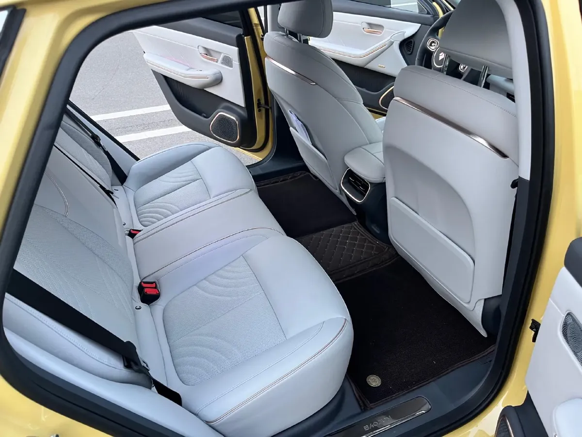 2025 BaoJun XiangJing BEV,autocango,china used car exporter,china ev exporter,chinese used car exporter,chinese used ev exporter