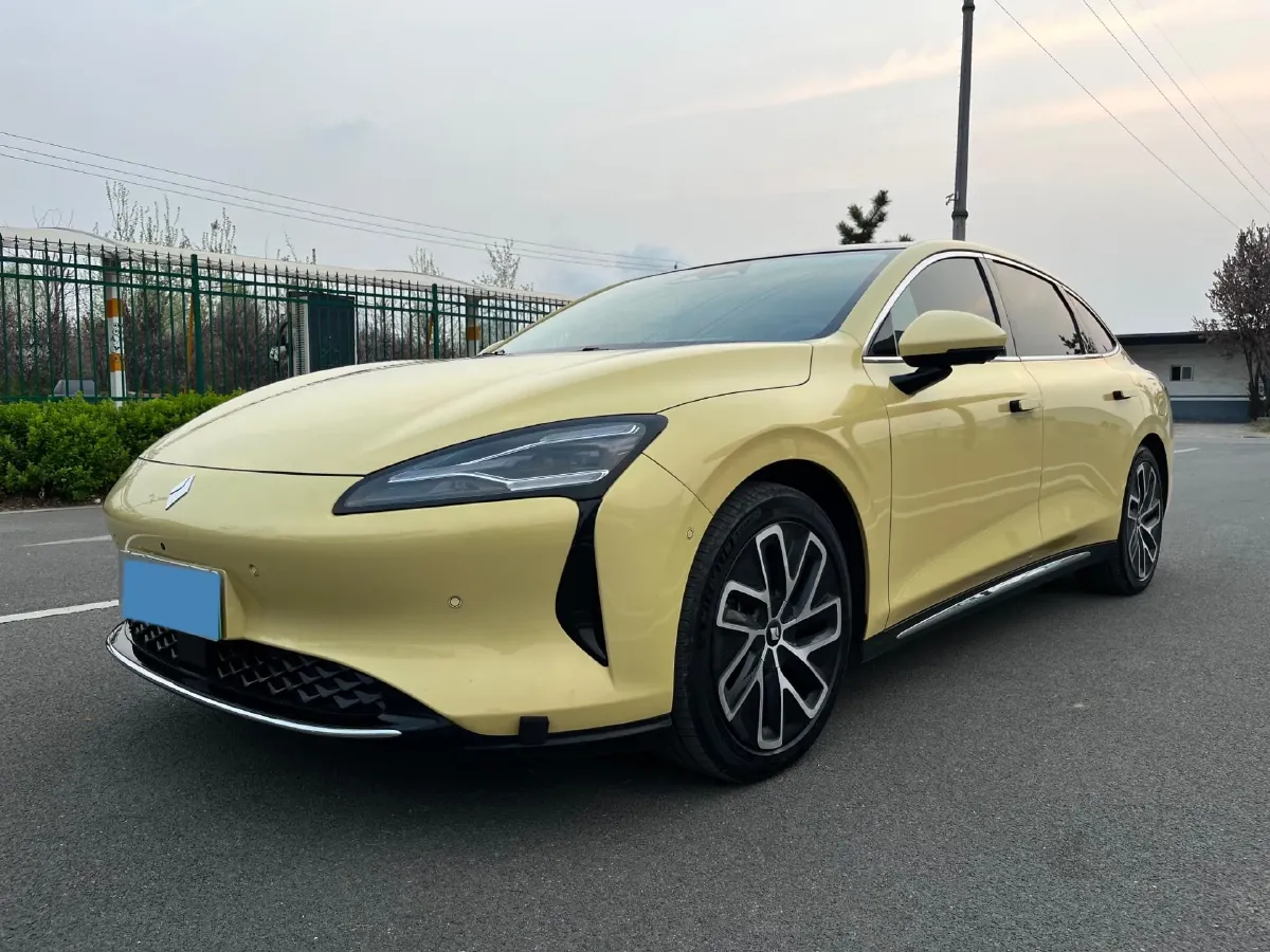 2025 BaoJun XiangJing BEV,autocango,china used car exporter,china ev exporter,chinese used car exporter,chinese used ev exporter