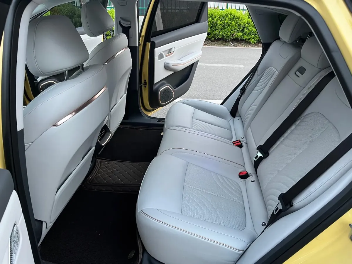 2025 BaoJun XiangJing BEV,autocango,china used car exporter,china ev exporter,chinese used car exporter,chinese used ev exporter