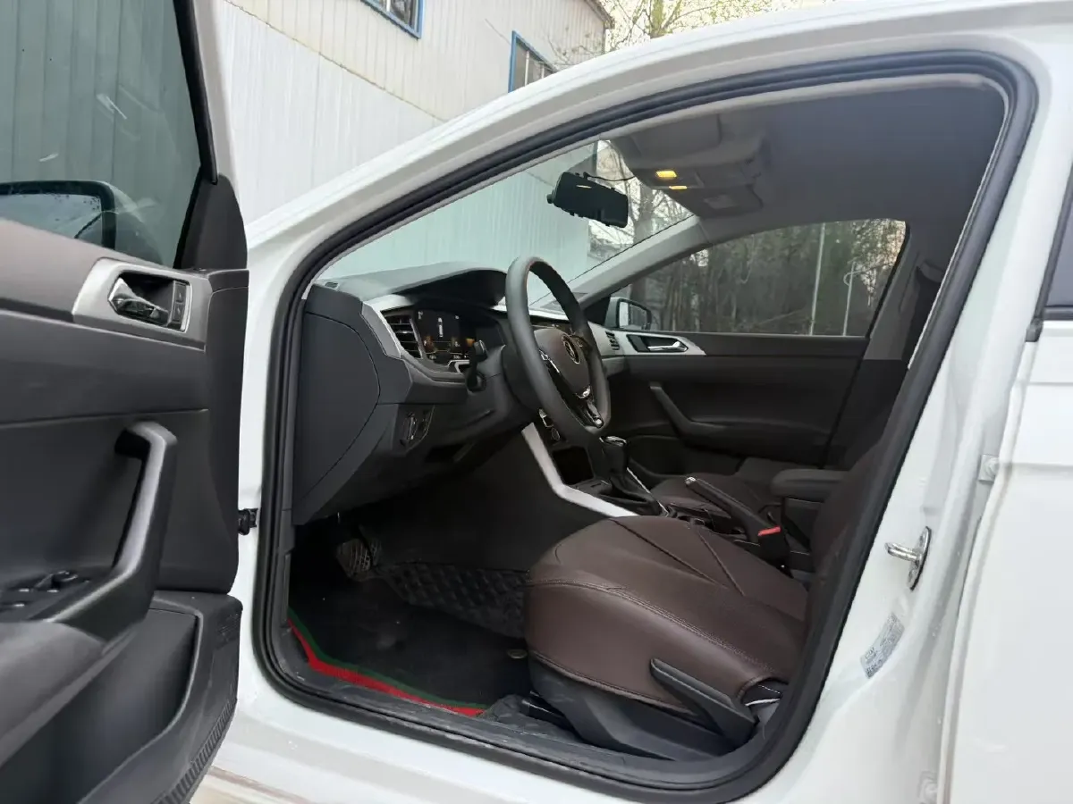 2023 Volkswagen Polo 1.5L 110HP L4 6AT,autocango,china used car exporter,china ev exporter,chinese used car exporter,chinese used ev exporter