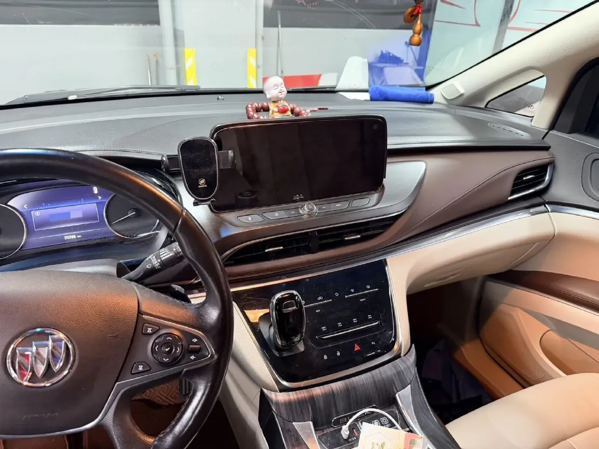 2021 Buick GL8 2.0T 237HP L4 9AT,autocango,china used car exporter,china ev exporter,chinese used car exporter,chinese used ev exporter