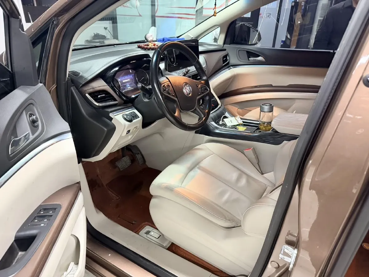 2021 Buick GL8 2.0T 237HP L4 9AT,autocango,china used car exporter,china ev exporter,chinese used car exporter,chinese used ev exporter
