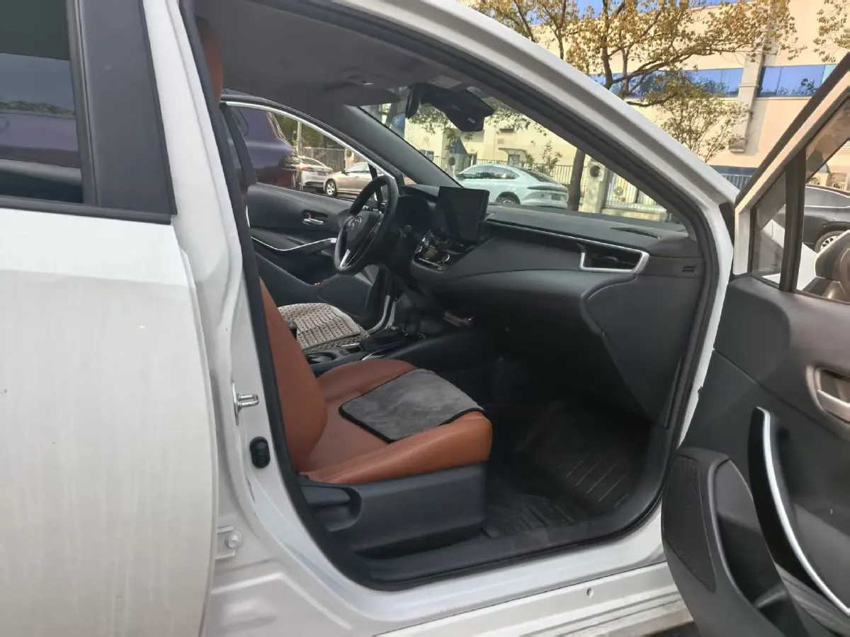 2024 Toyota Corolla 1.8L 98HP L4 E-CVT Hybrid,autocango,china used car exporter,china ev exporter,chinese used car exporter,chinese used ev exporter