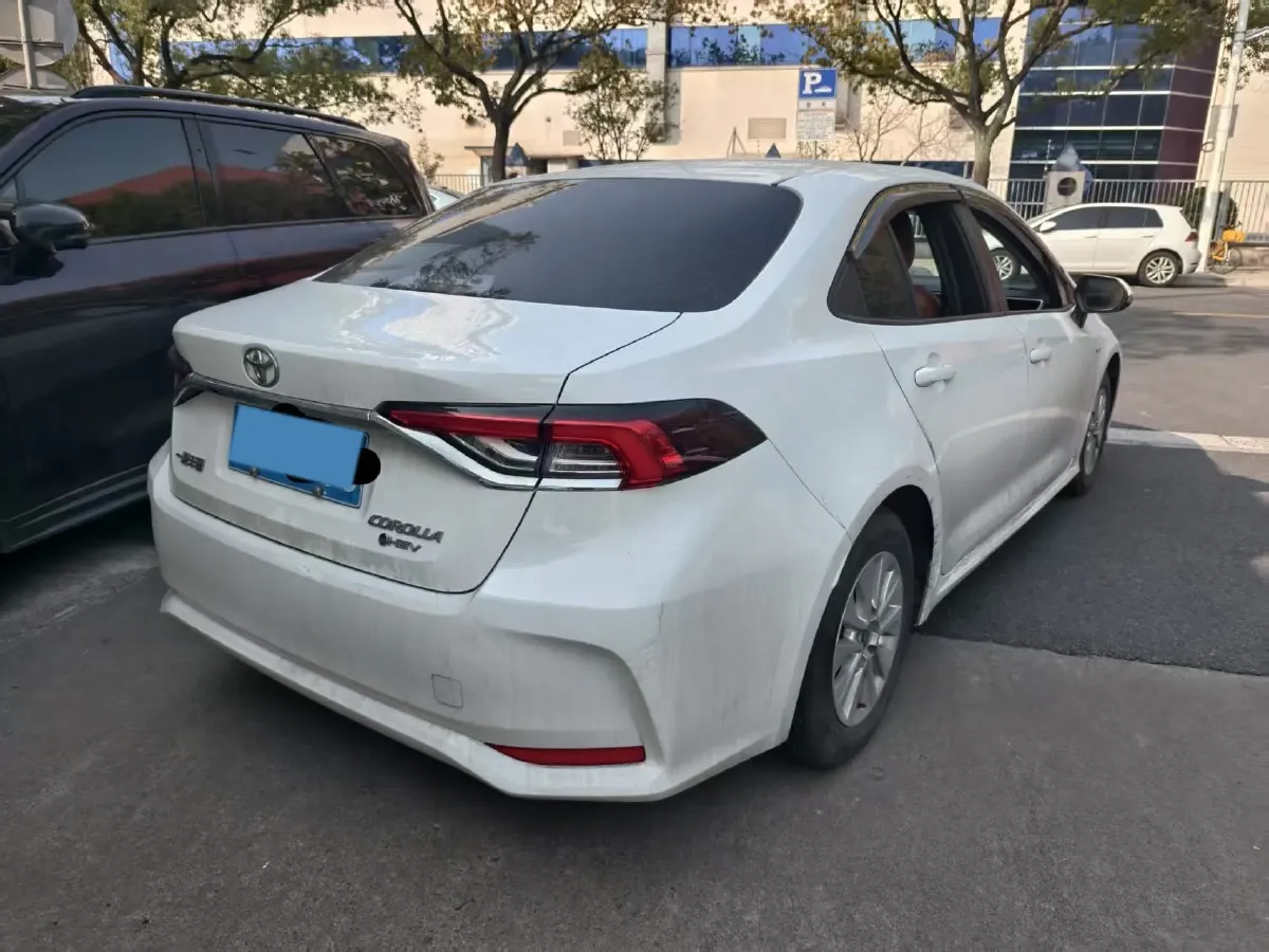 2024 Toyota Corolla 1.8L 98HP L4 E-CVT Hybrid,autocango,china used car exporter,china ev exporter,chinese used car exporter,chinese used ev exporter