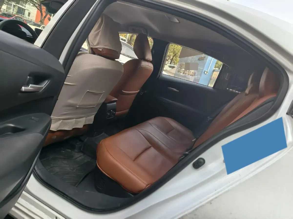 2024 Toyota Corolla 1.8L 98HP L4 E-CVT Hybrid,autocango,china used car exporter,china ev exporter,chinese used car exporter,chinese used ev exporter