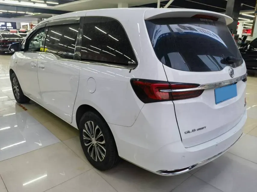 2021 Buick GL8 2.0T 237HP L4 9AT,autocango,china used car exporter,china ev exporter,chinese used car exporter,chinese used ev exporter