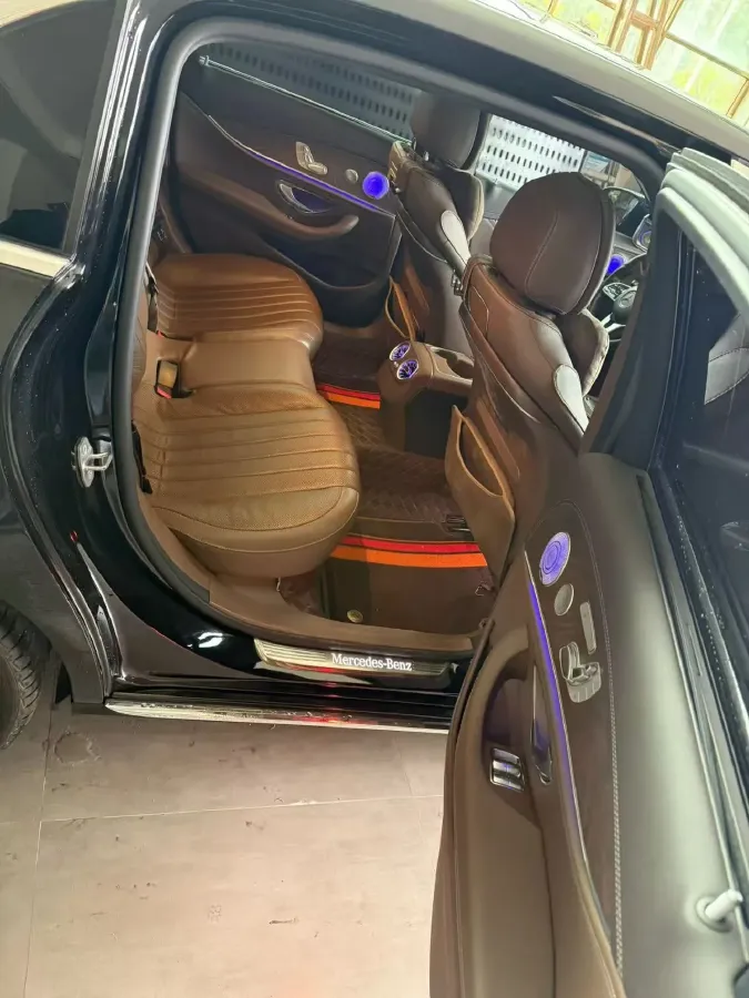 2020 Mercedes-Benz E Class 2.0T 258HP L4 9AT,autocango,china used car exporter,china ev exporter,chinese used car exporter,chinese used ev exporter