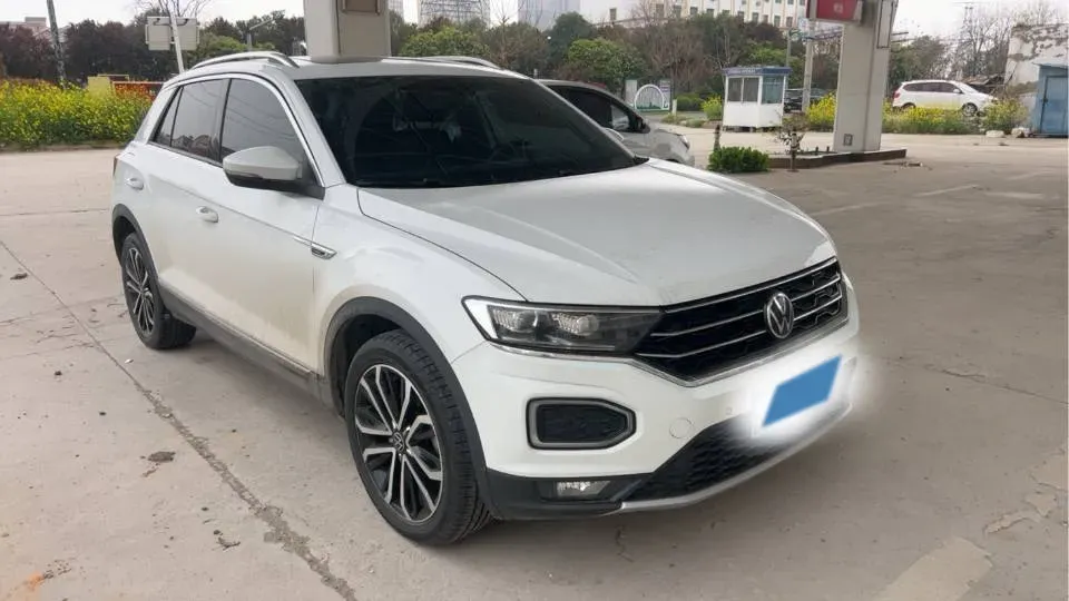 2021 Volkswagen T-Roc 1.4T 150HP L4 7DCT,autocango,china used car exporter,china ev exporter,chinese used car exporter,chinese used ev exporter