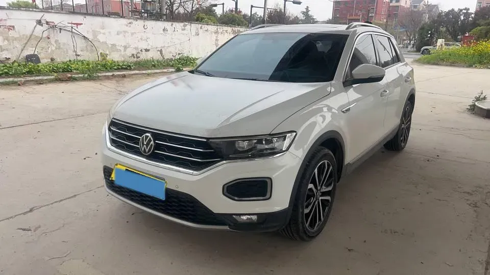 2021 Volkswagen T-Roc 1.4T 150HP L4 7DCT,autocango,china used car exporter,china ev exporter,chinese used car exporter,chinese used ev exporter