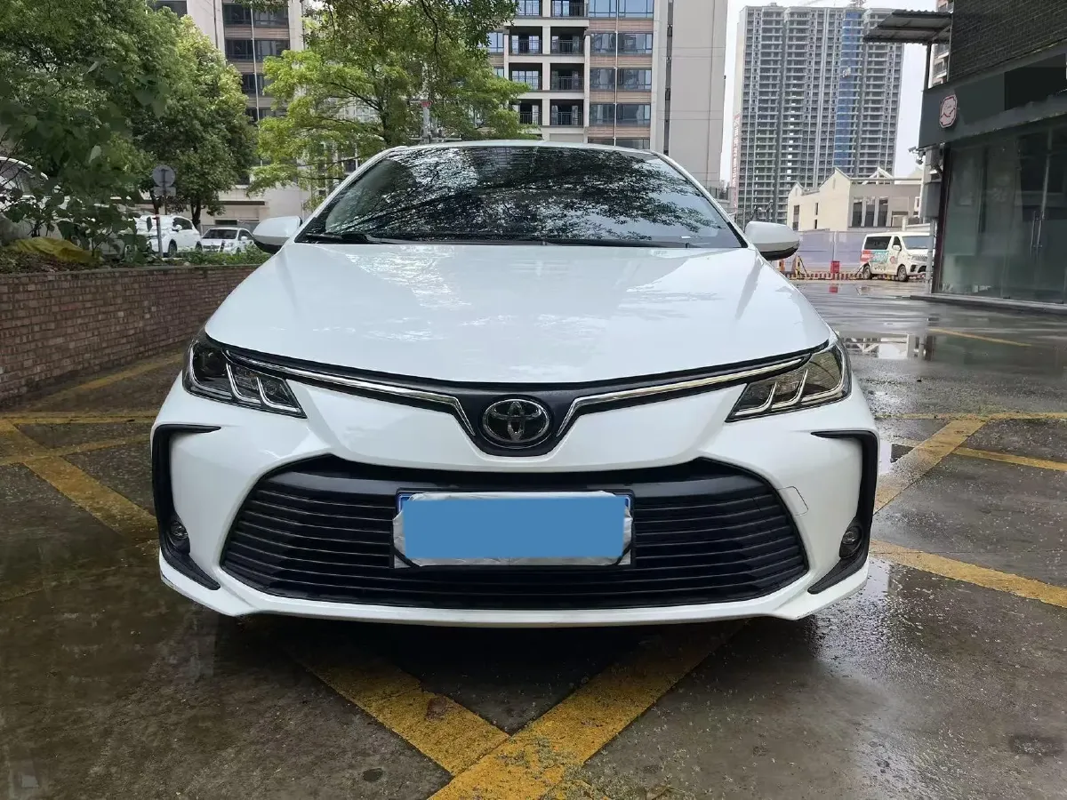 2022 Toyota Corolla 1.2T 116HP L4 CVT,autocango,china used car exporter,china ev exporter,chinese used car exporter,chinese used ev exporter