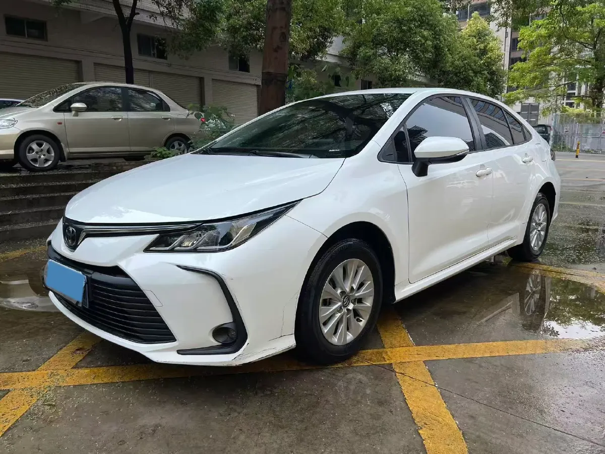 2022 Toyota Corolla 1.2T 116HP L4 CVT,autocango,china used car exporter,china ev exporter,chinese used car exporter,chinese used ev exporter