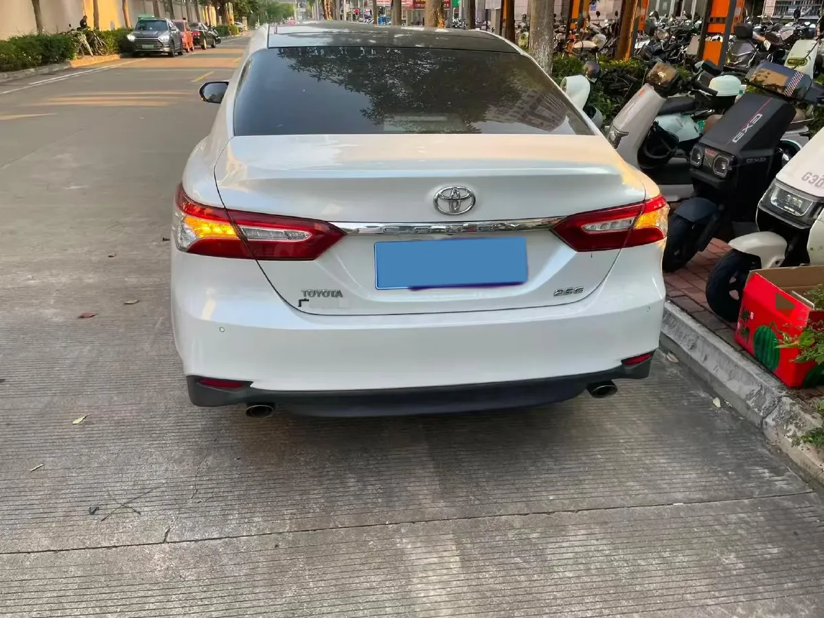 2018 Toyota Camry 2.5L 209HP L4 8AT,autocango,china used car exporter,china ev exporter,chinese used car exporter,chinese used ev exporter