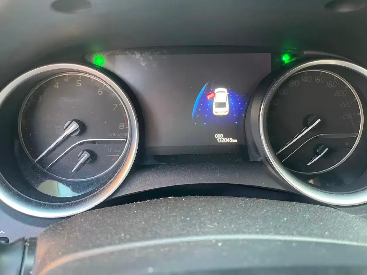 2018 Toyota Camry 2.5L 209HP L4 8AT,autocango,china used car exporter,china ev exporter,chinese used car exporter,chinese used ev exporter