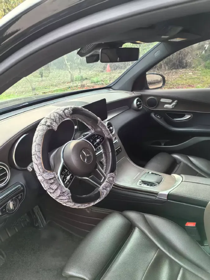 2022 Mercedes-Benz GLC Class 2.0T 258HP L4 9AT,autocango,china used car exporter,china ev exporter,chinese used car exporter,chinese used ev exporter